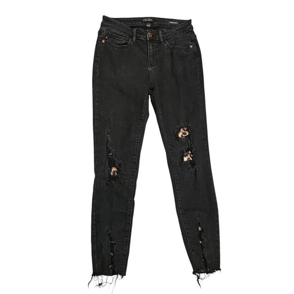 Judy Blue 'Skinny Fit' distressed peek of cheetah women black jeans 5/27 (27x26) - Picture 1 of 10